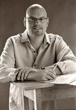 VANGRYS_toned_no2_33_2_1_1