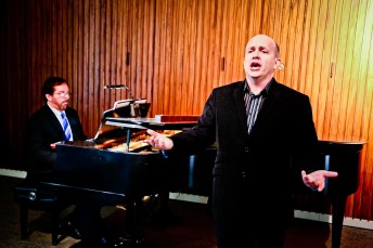 SV_Taso_Gerald_animated_singing_color_web